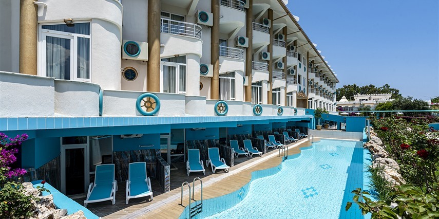 Miarosa Kemer Beach Hotel