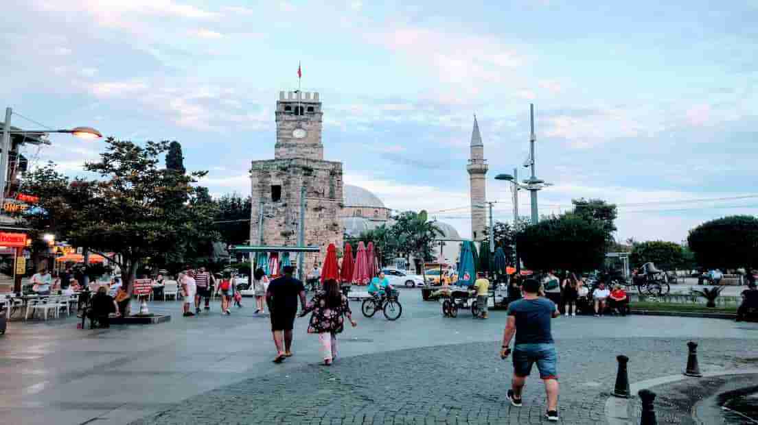 Antalya Şehir Turu ve Alışveriş