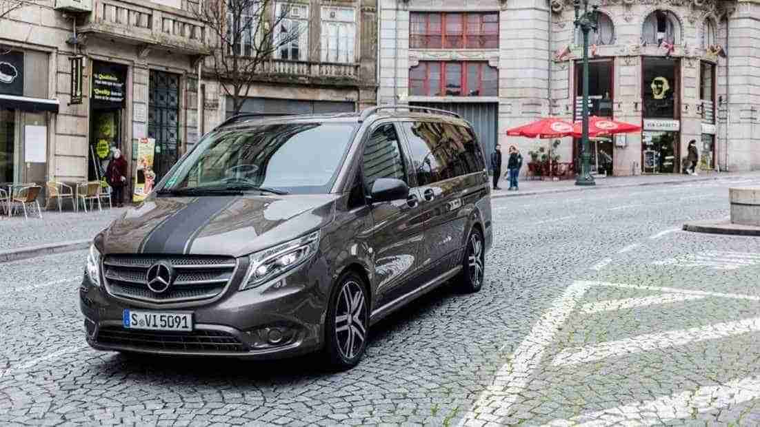 Chauffeured car Rental in Bursa: Mercedes-Benz Vito