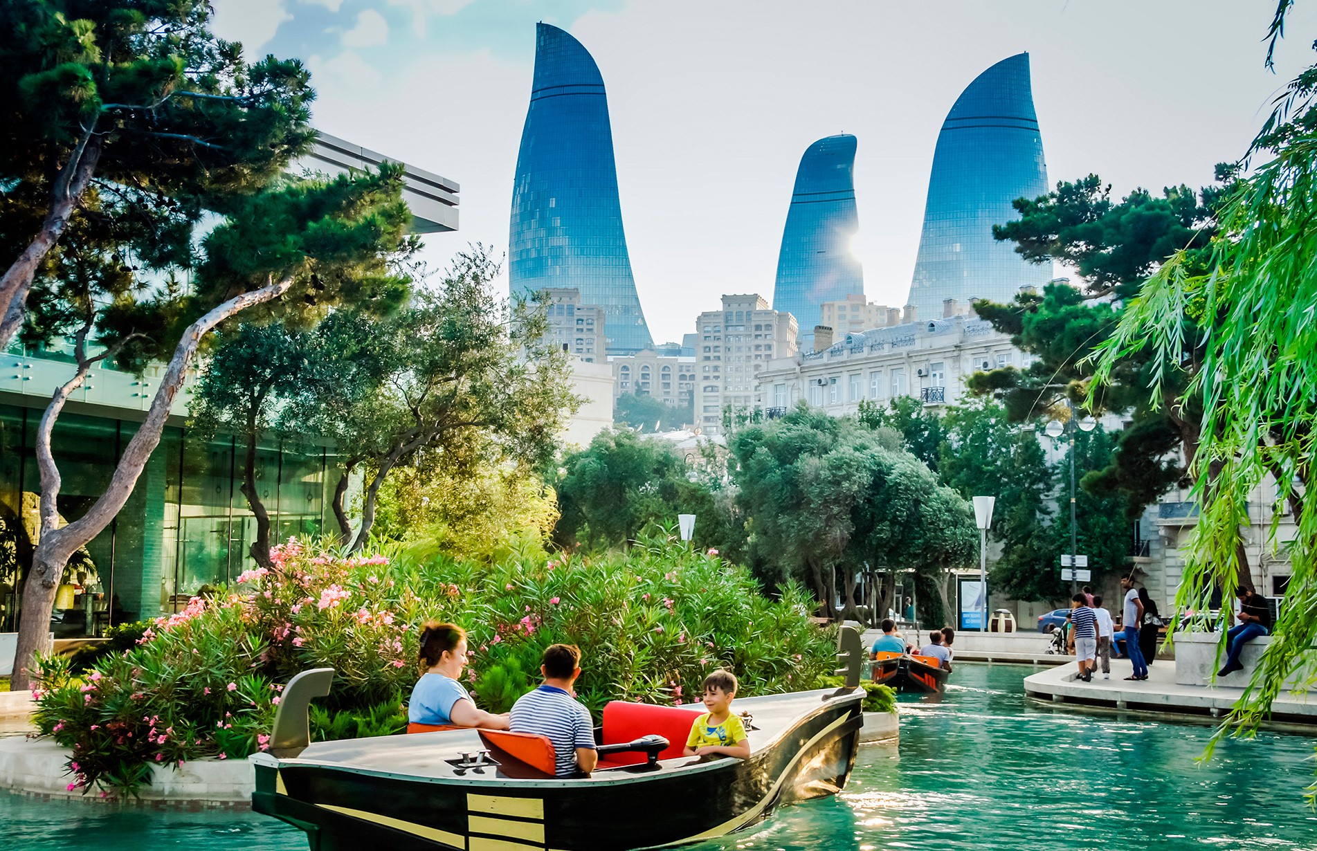 Самый красивый азербайджан. Баку столица Азербайджана. Баку Венеция бульвар. Азербайджан туризм Баку. Азейбарджан Баку.