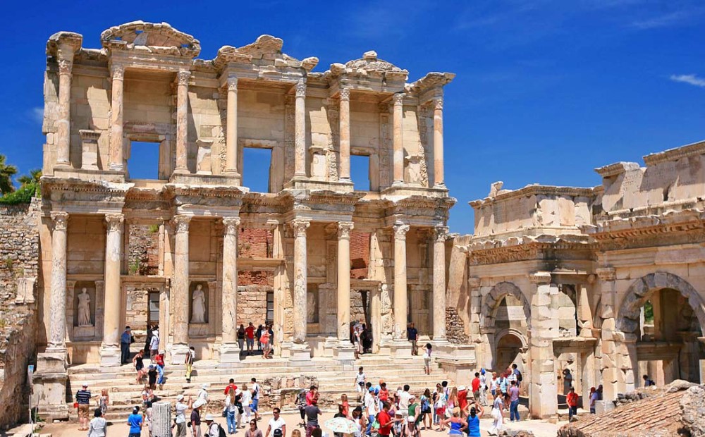 Kuşadası Efes Çeşme Alaçatı Turu Haftasonu