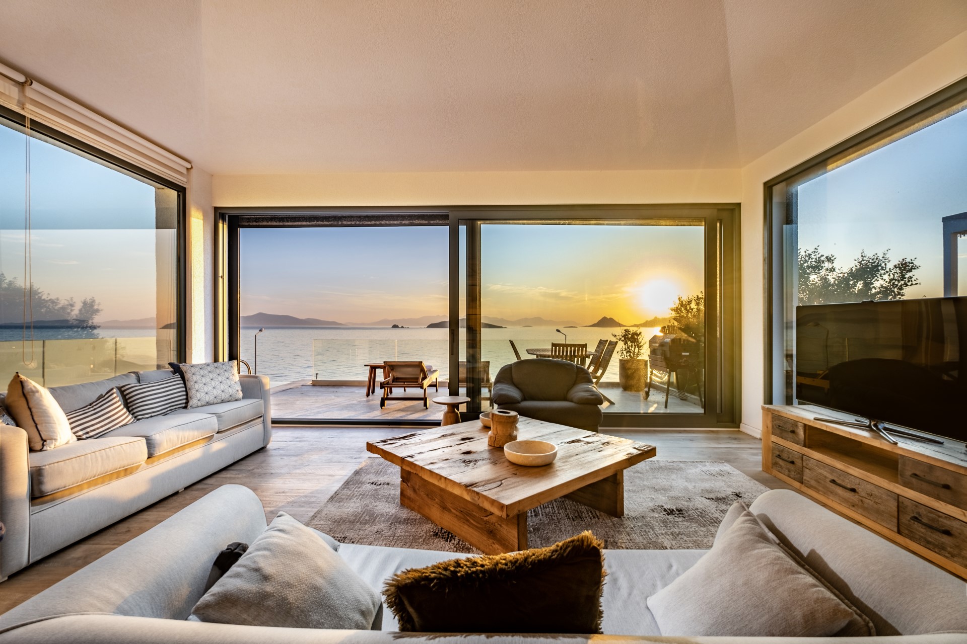evtatilim luxury holiday villas to rent