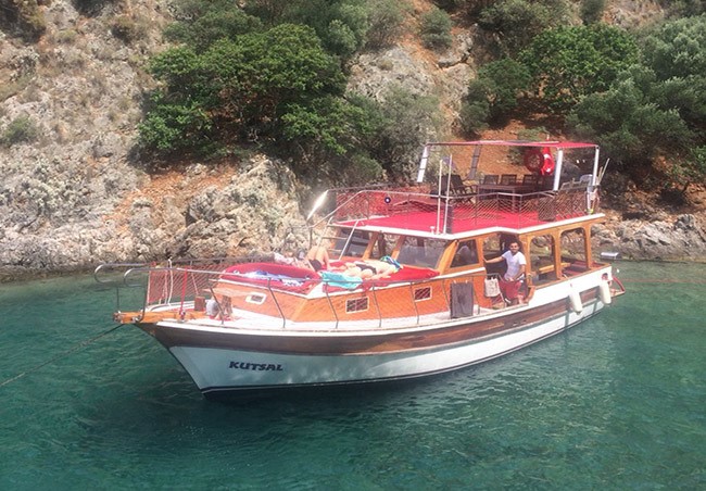 Private Boat Hire, up to 14 persons